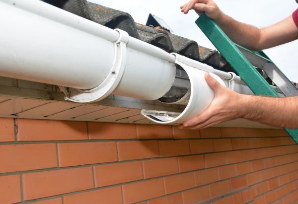 Gutter Maintenance in Omaha
