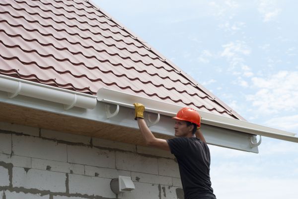 Rain Gutter Repair in Omaha