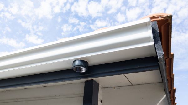Seamless Gutters Installation in Omaha