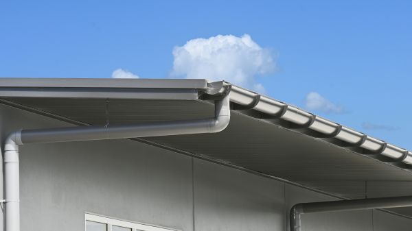 Eavestrough Service in Omaha